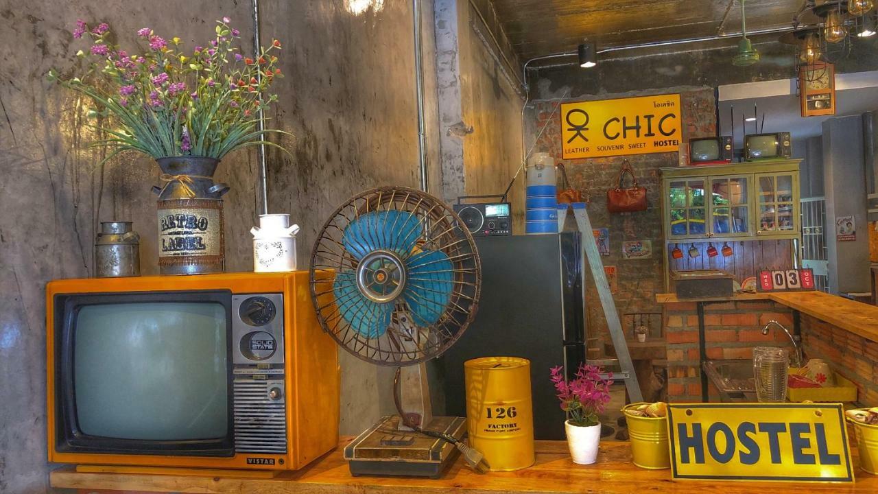 Ok Chic Phuket Hostel Екстериор снимка