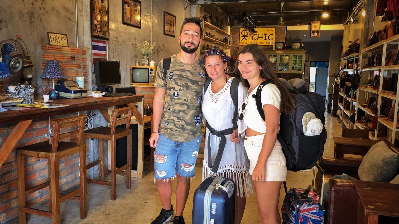 Ok Chic Phuket Hostel Екстериор снимка