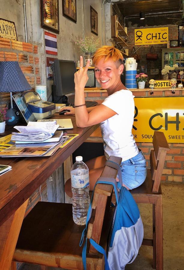 Ok Chic Phuket Hostel Екстериор снимка